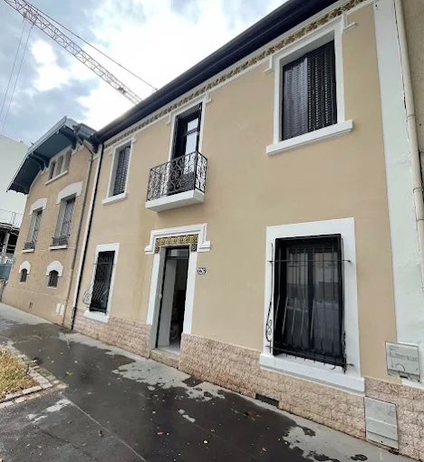 Ravalement de façade avant-après